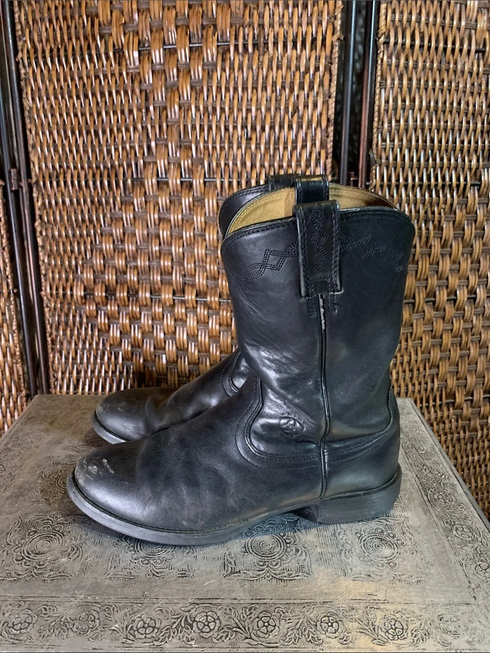 Ariat Black Leather Cowboy Boots Size 8.5B Men’s